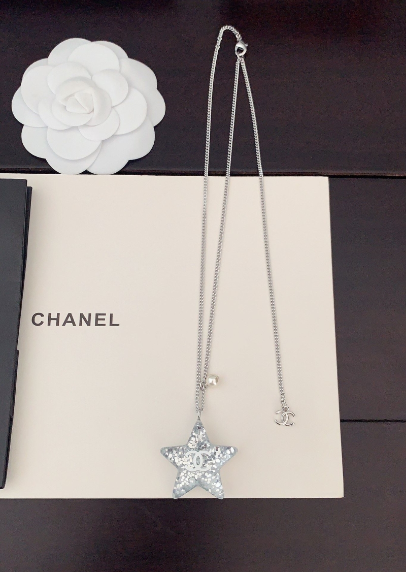 Ch**el necklaces